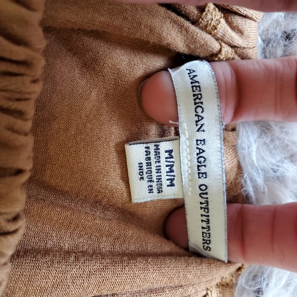 AMERICAN EAGLE Brown Cropped Tank Top - Picture 3 of 5